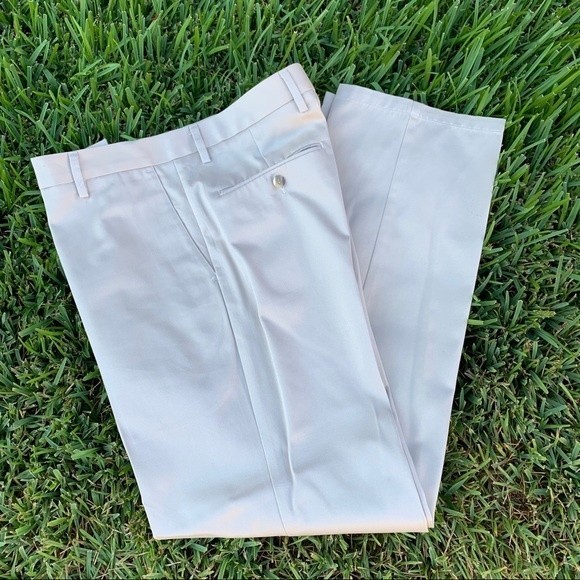 Men's Dockers Signature Khaki Pants Size 32x32 - Picture 1 of 4